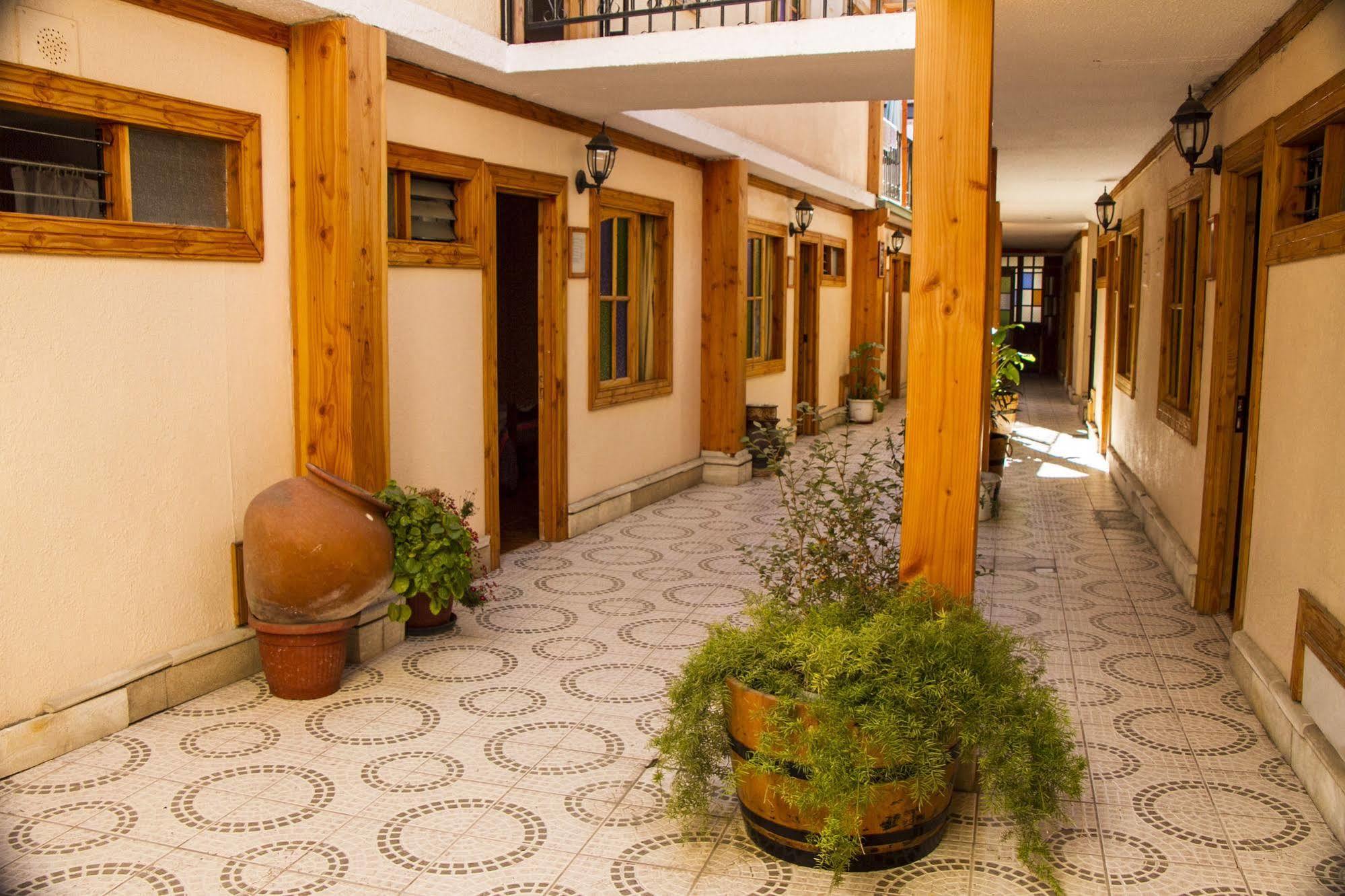 Hostal De Colon La Serena Exteriér fotografie